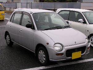 L300